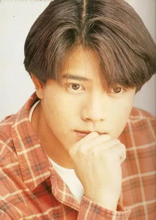 有一种发型叫"郭富城头",也是一种潮流,这又是多少人的青春?_造型