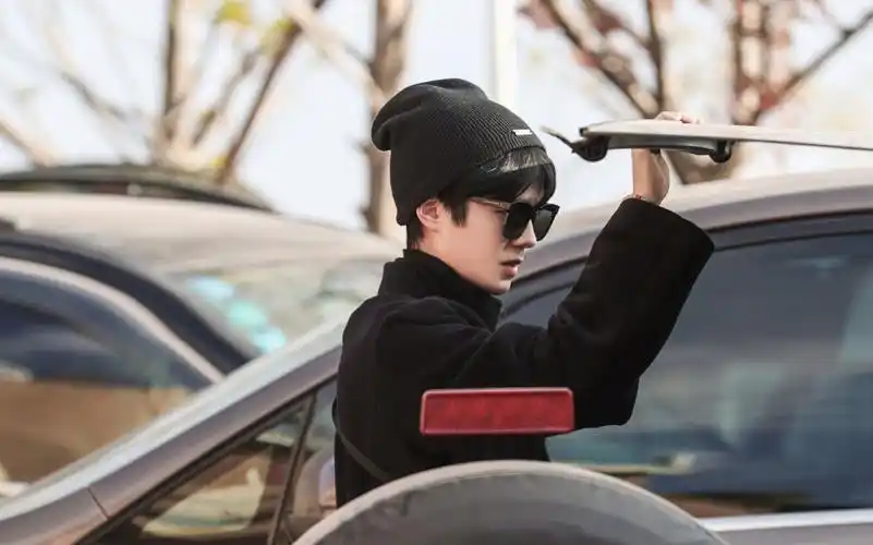 【恰好是少年】刘昊然 解锁新地标