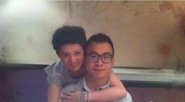 金铭8岁演婉君爆红让撒贝宁暗恋20年如今43岁却仍单身