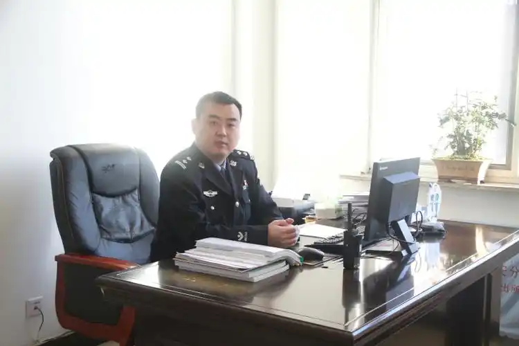 赵宁为民情怀就是遇事冲在前干在先