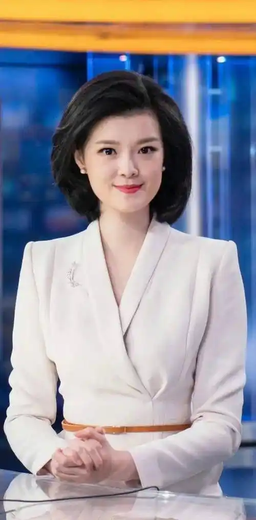 干货直播情况下现场主持人面临的挑战及应对策略