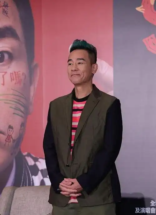 陈小春:暖心互动,《我想和你唱》曾陪歌迷度低谷