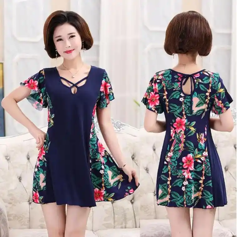 泳衣女保守中老年人妈妈款宽松大码200斤显瘦温泉游泳分体游泳装