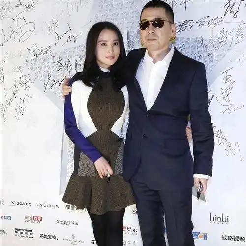 事实证明,被陈建斌"抛弃"的吴越,走上了一条独一无二的道路