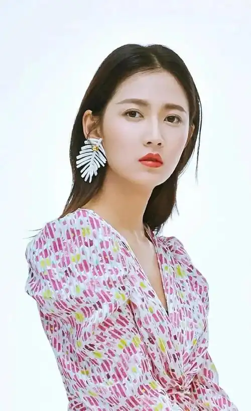 陈钰琪明星壁纸42