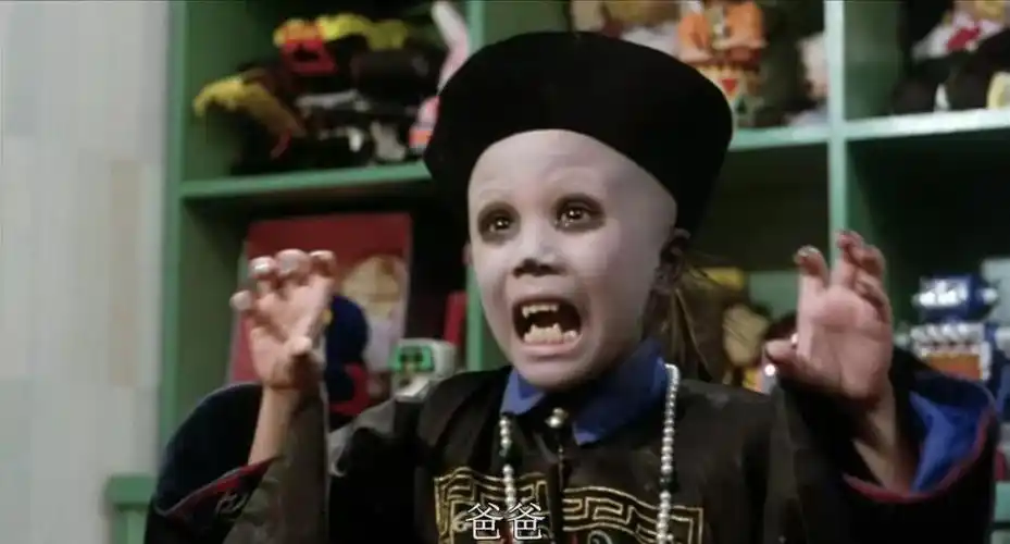 原创他是港片御用小僵尸神秘消失退圈多年20年后现身已成消防员