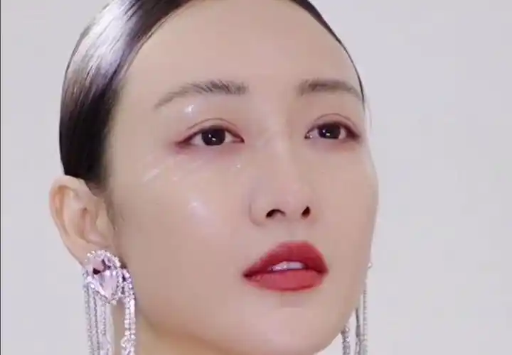 【王鸥】近距离怼脸盯,绝美御姐风太妖艳yyds !