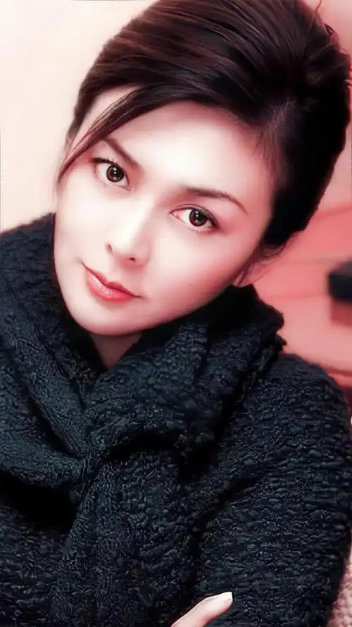 十三姨关之琳时尚写真一代女神靓绝香江