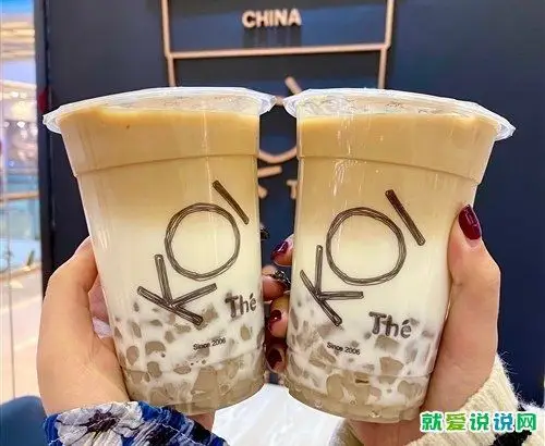 想喝奶茶的说说适合发奶茶的朋友圈说说