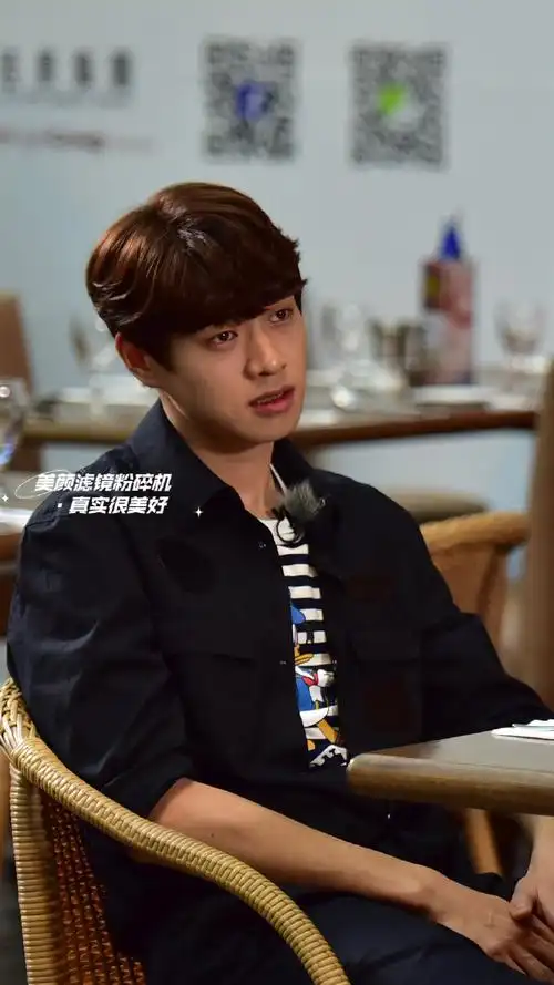 魏大勋早期生图也是好青涩好韩,而且也好可爱,怪不得早期被jyp选至怂