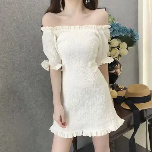一字肩高腰收腰显瘦连衣裙 2018夏款 超仙泡泡袖皱褶木耳边短裙女