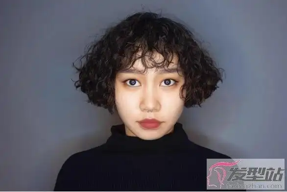 韩国爆红泰迪卷萌翻天还在留大波浪卷就落伍啦