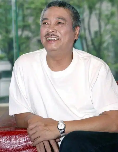 红遍半个世纪的吴孟达因肝癌去世,享年68岁真的让人寒酸