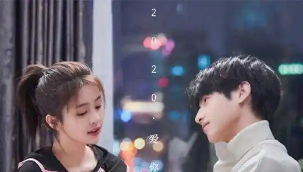 罗云熙,22岁以jboy3组合成员身份出道,24岁首次涉足演艺圈,搭戏谭松韵