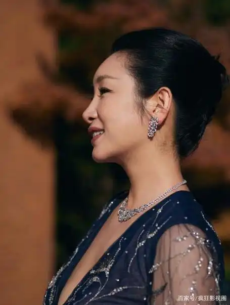 这6位越老越好看的女演员,50岁还单身,个个都是"人间富贵花"|俞飞鸿