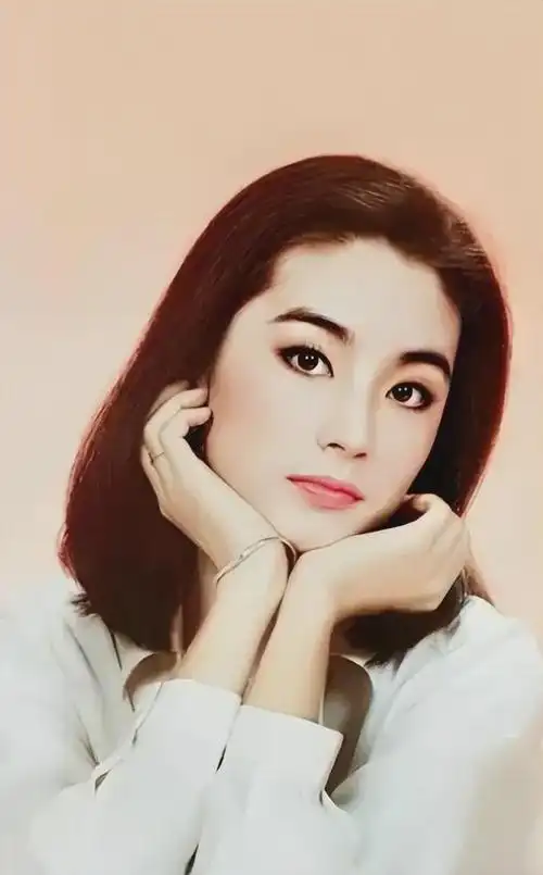 林青霞的美貌有多强大,一位60多岁老奶奶直到现在还被几代人惦记