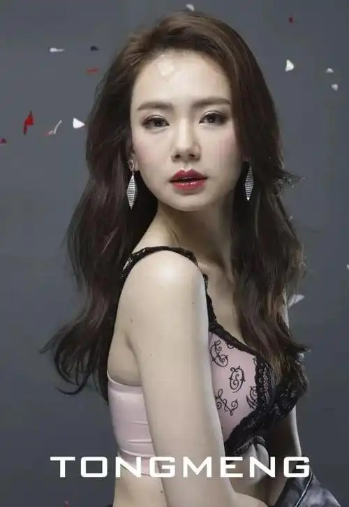 戚薇内衣代言广告迷人写真大片