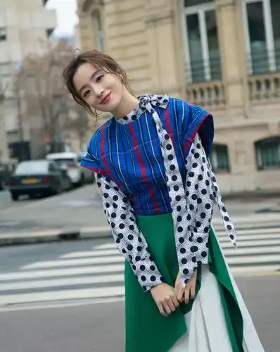 气质女神胡冰卿:第5338期时尚潮流美图欣赏