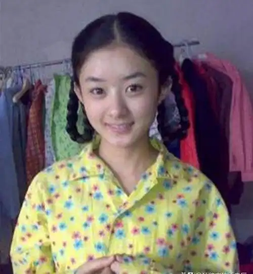 宁静没有说错,"不合群"的赵丽颖,才是娱乐圈真正的"聪明人"