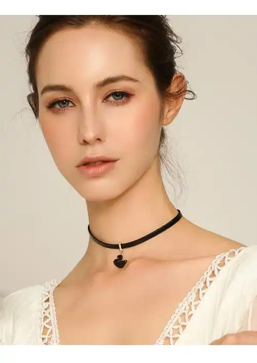 新年送礼物黑天鹅项链女锁骨链简约潮网红短款脖子choker颈饰品项圈颈