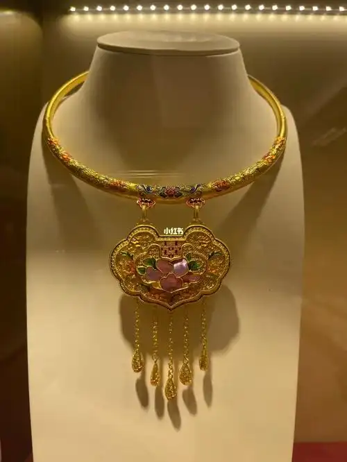 可以传承160多克的古法工艺黄金锁包项圈