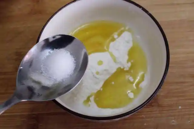 做手抓饼有人加水有人抹油都不对牢记3点软嫩还多层