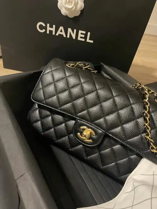 chanelcf黑金牛中号