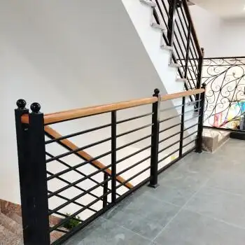 铁艺楼梯扶手简约现代室内家用防护栏杆户外阳台围栏飘窗实木护手 窗