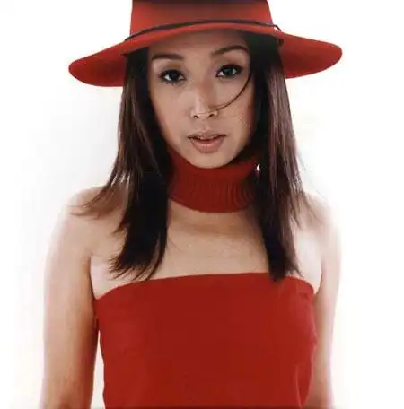 图文:著名歌星孙悦写真-13