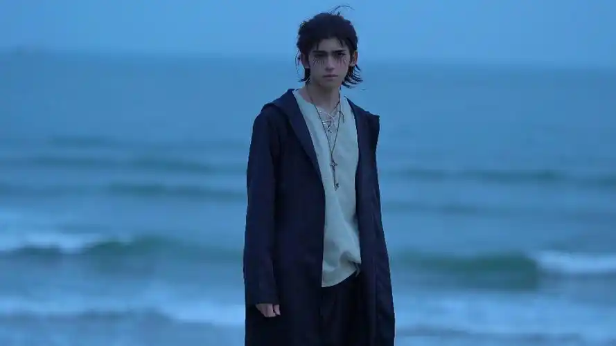 带艾伦去看海了