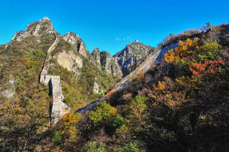 秋染箭扣长城--擦边过