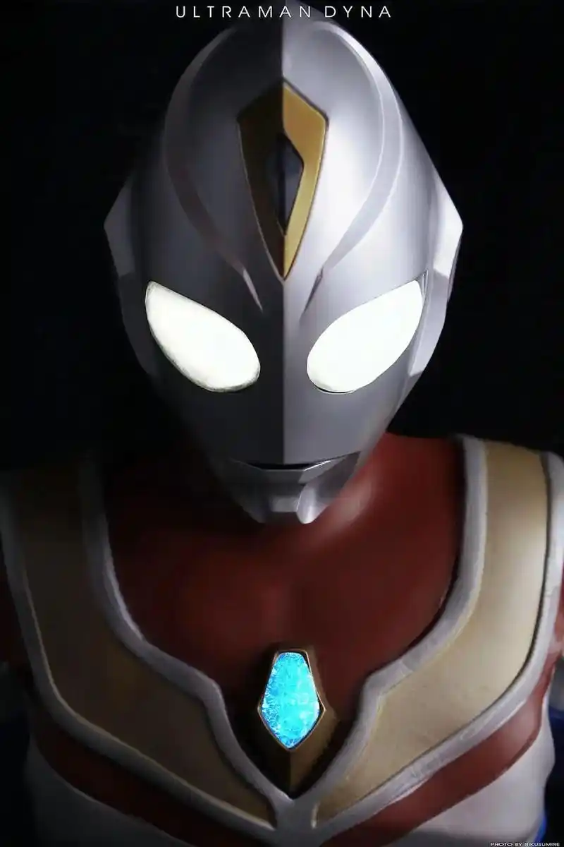 戴拿#戴拿奥特曼 #壁纸  - 抖音