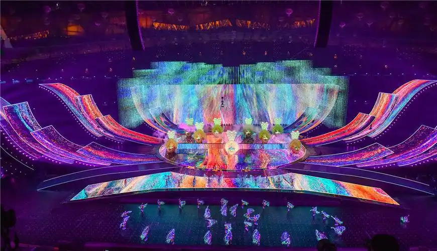 亚洲文化嘉年华亮相鸟巢 超炫丽全景舞台耀眼夺目
