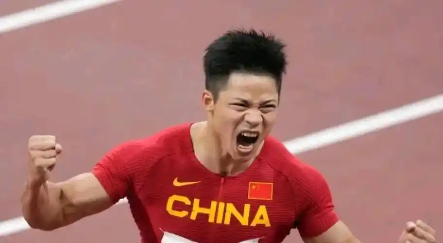 原创跑神苏炳添最好成绩9秒83一起来看看他的辉煌时刻