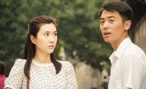 三线艺人边潇潇霸屏,猴票后《鼓楼外》接档,成京味剧御用女主角