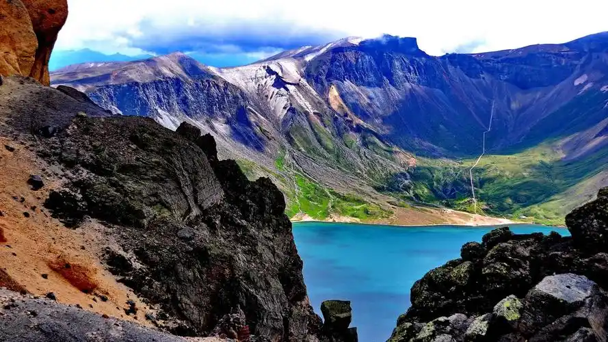 吉林长白山优美风景电脑桌面壁纸高清大图预览1920x1080_风景壁纸下载