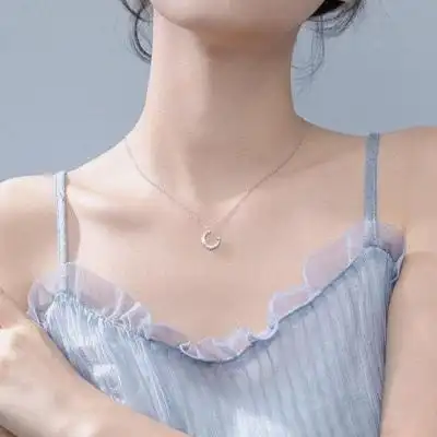 好看锁骨照片女生头像高清性感不露脸的部位女头锁骨图片