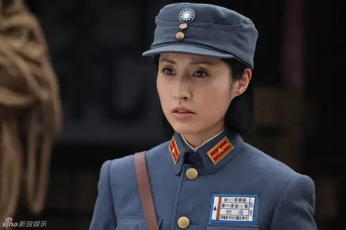 1 / 10 新浪娱乐讯 《义者无敌》已于近日登陆云南,四川等地,该剧刚刚