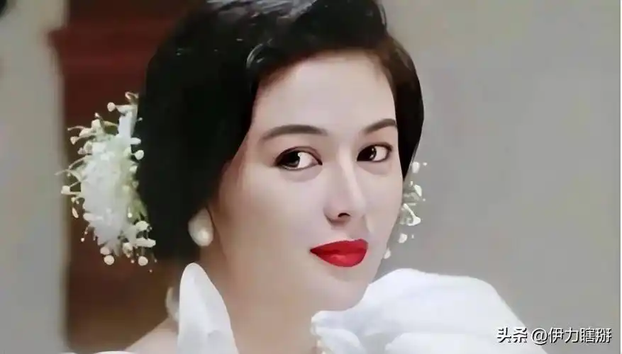 原创关之琳年轻时没管好下半身后半辈子为此付出代价61岁依然单身