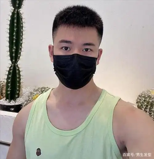 青春阳光的男生短发男士发型,男生必会的4款精致短发,冬天这样剪发型