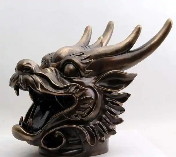 华人收藏家花2400万买下圆明园十二生肖龙首被专家吐槽不值