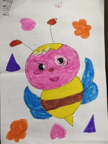 我赏心悦目,特做成美篇留下美丽的图片,并希望以此激发他们画画的兴趣