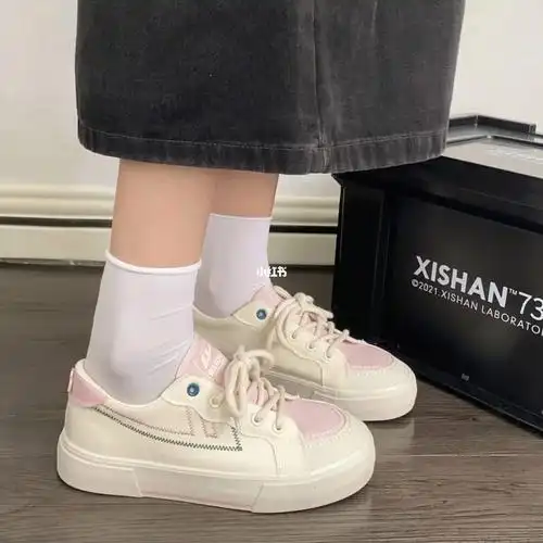 粉嫩可爱的帆布鞋分享6015适合小女生的板鞋