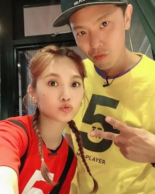 他是杨丞琳前男友,也是娱乐圈少有多面手,36岁却在家中英年早逝