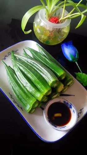 6.摆盘即可食用了.