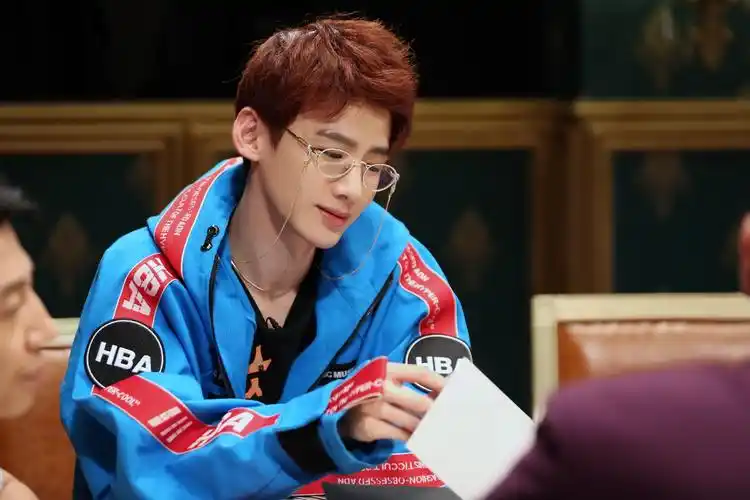 白敬亭 明星大侦探3 - 堆糖,美图壁纸兴趣社区