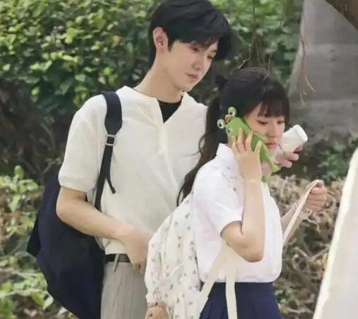 杨洋新剧搭王楚然没火花,魏大勋演男三却火了,复制张颂文的轨迹