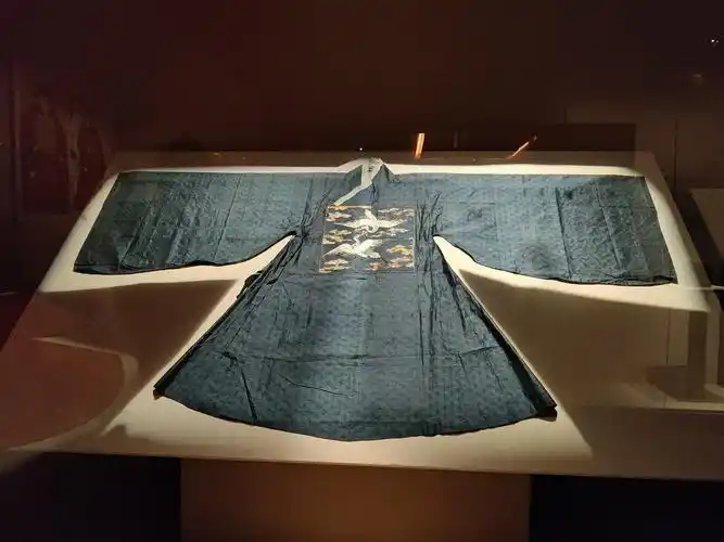 衣冠大成展里发现的美丽汉服