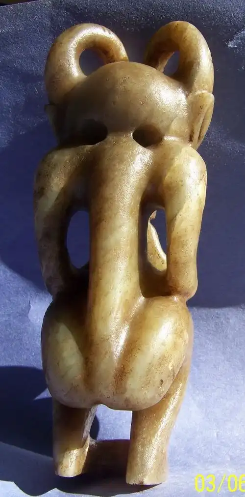 红山玉神人——"思想者" - 红山文化 论坛 - 任南红山文化官网