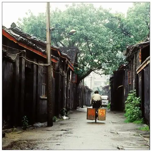 【七绝组诗 题老照片 成都西门】中篇